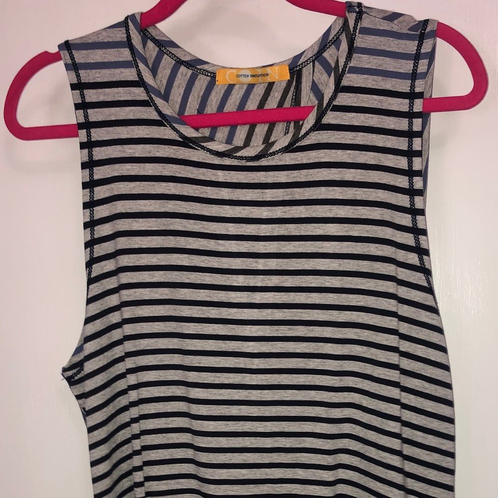 COIN Striped Back Vented Sleeveless Tunic